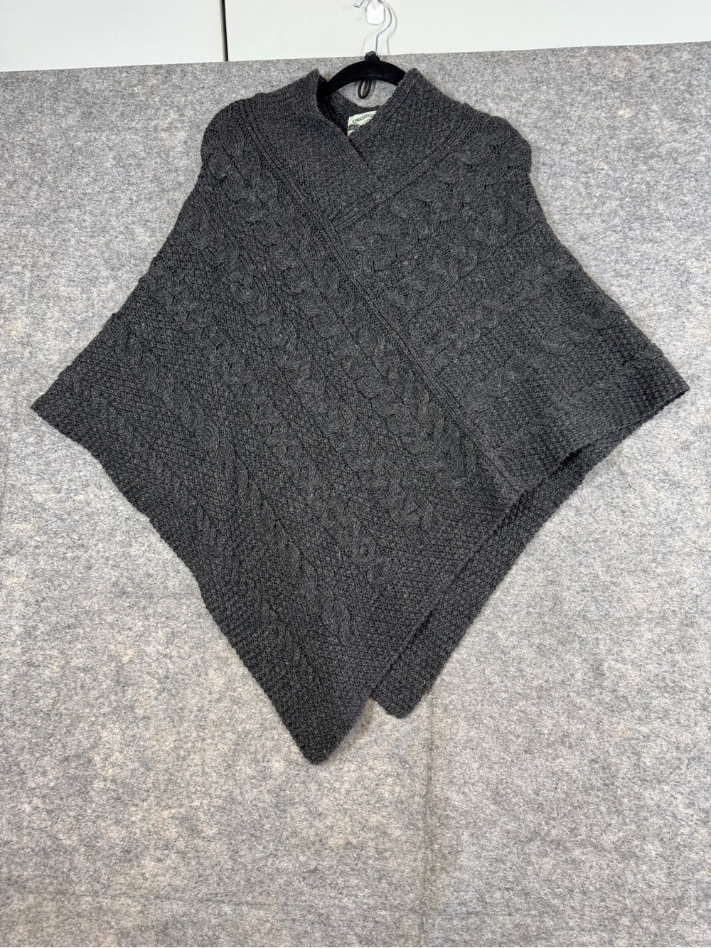 Aran Crafts Merino Wool Poncho Grey Irish Cable Knit Cape Small Minimalist